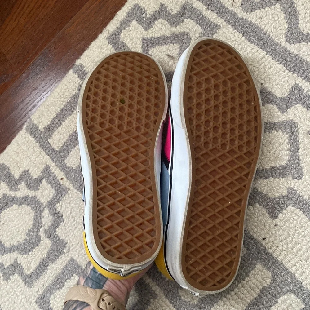 Classic Vans - Picture 4 of 4